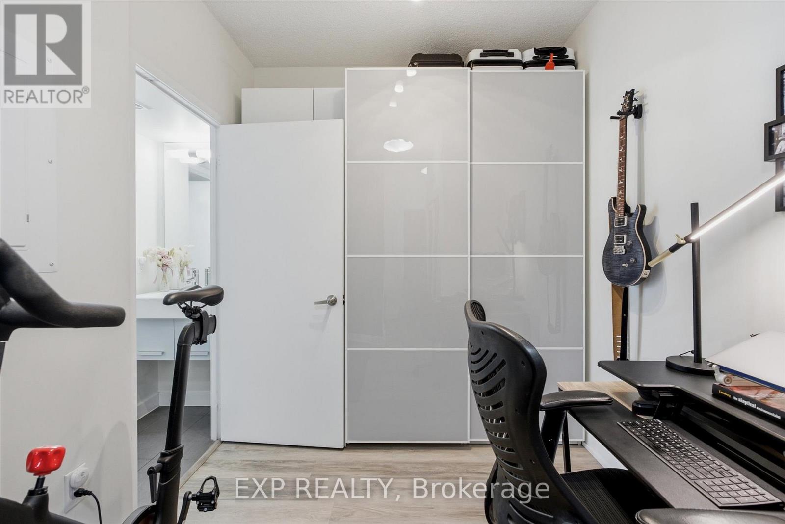 2103 - 38 Dan Leckie Way, Toronto, Ontario  M5V 2V6 - Photo 20 - C13462208