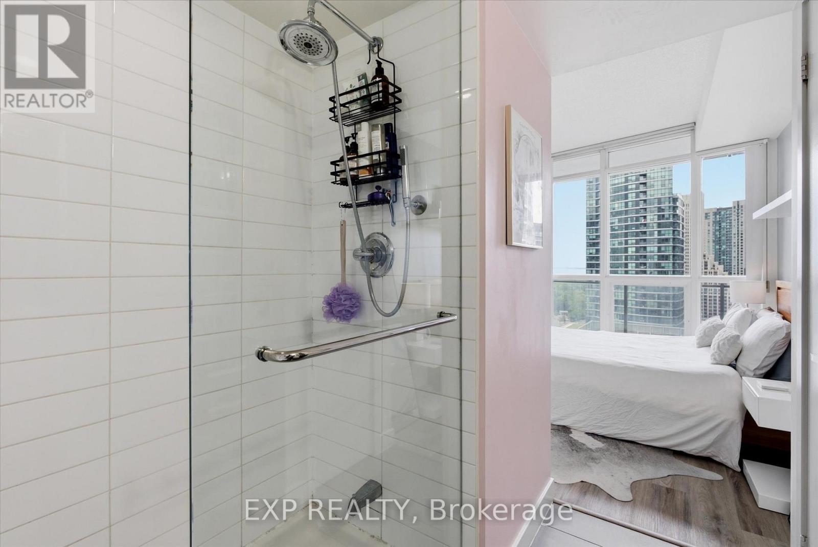 2103 - 38 Dan Leckie Way, Toronto, Ontario  M5V 2V6 - Photo 25 - C13462208