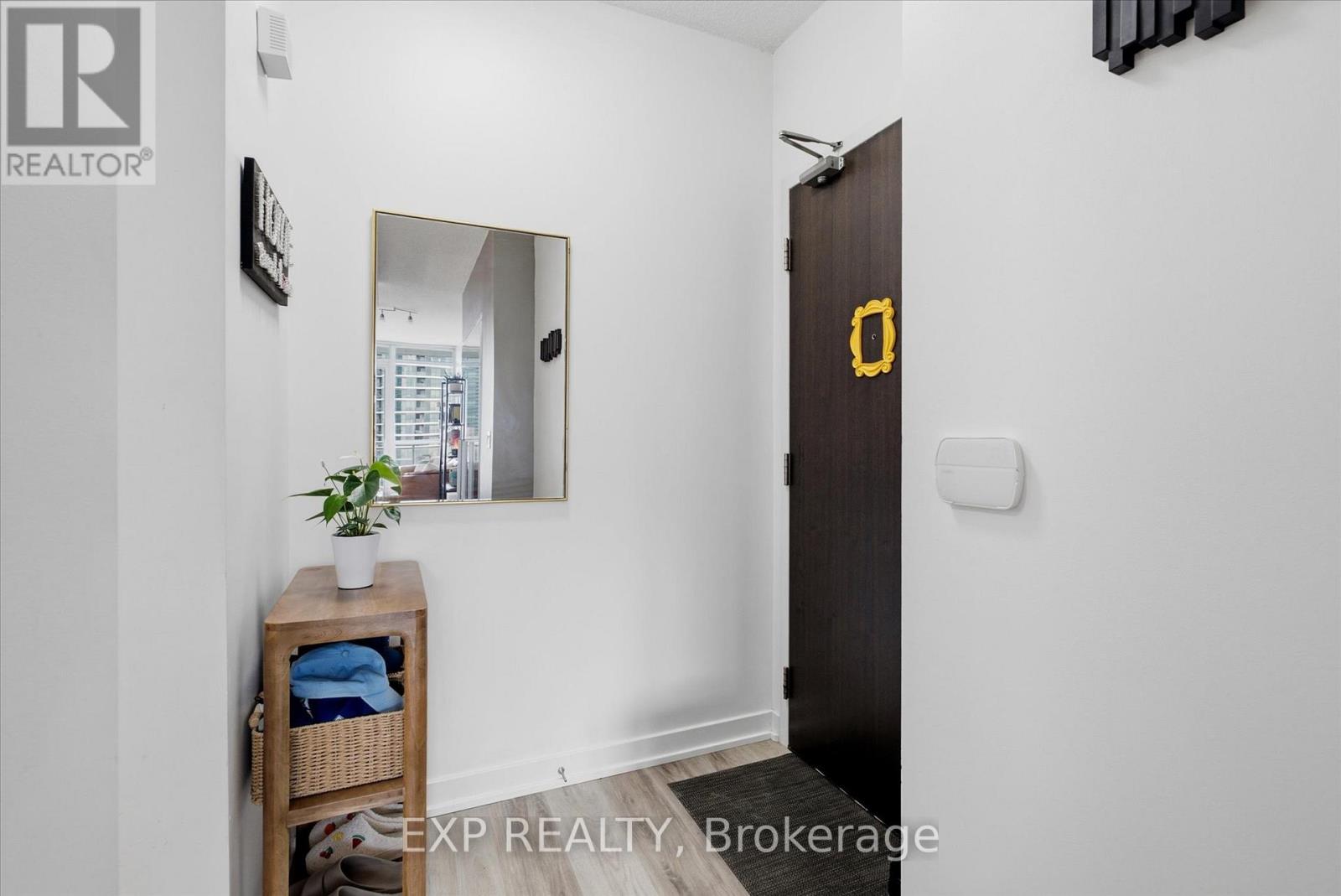 2103 - 38 Dan Leckie Way, Toronto, Ontario  M5V 2V6 - Photo 5 - C13462208