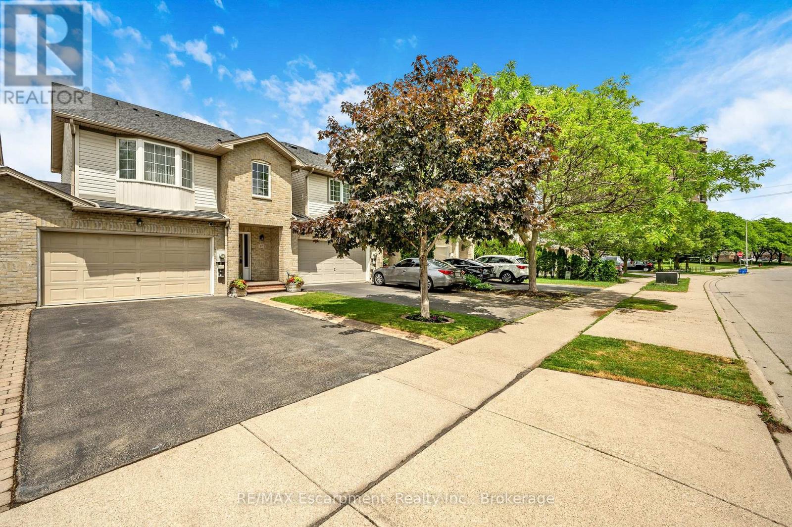 117 FRANCES AVENUE, Hamilton, Ontario