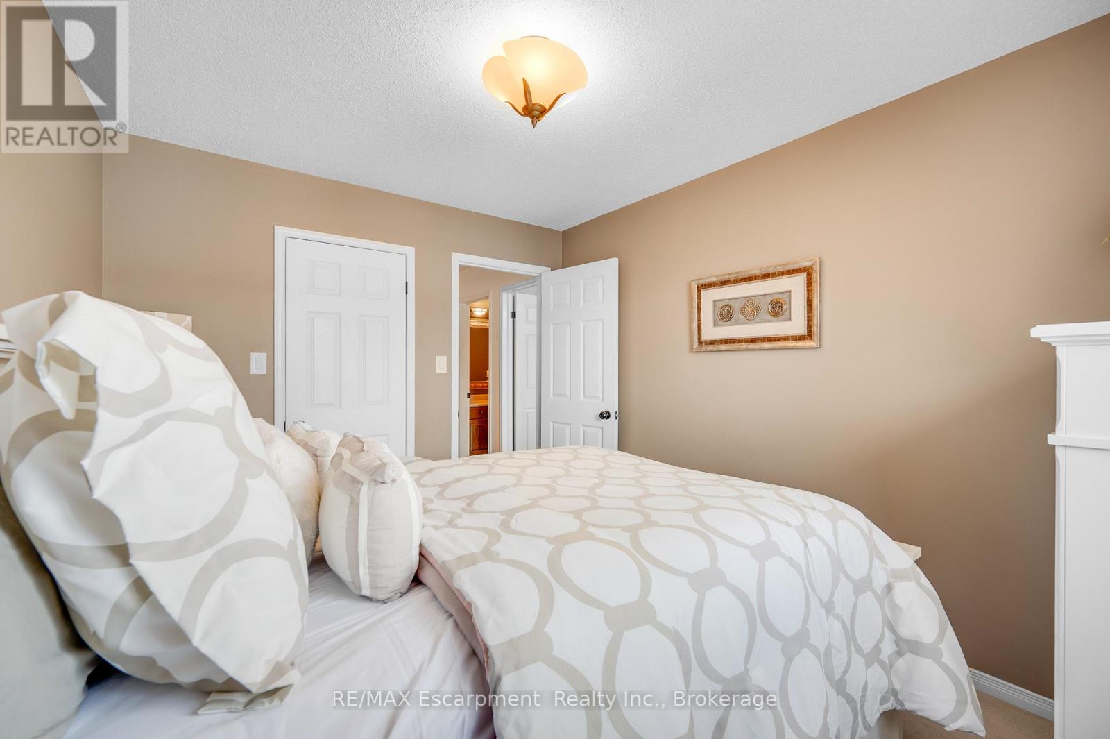 117 Frances Avenue, Hamilton, Ontario L8E 6A3 - Photo 20 - X13462536