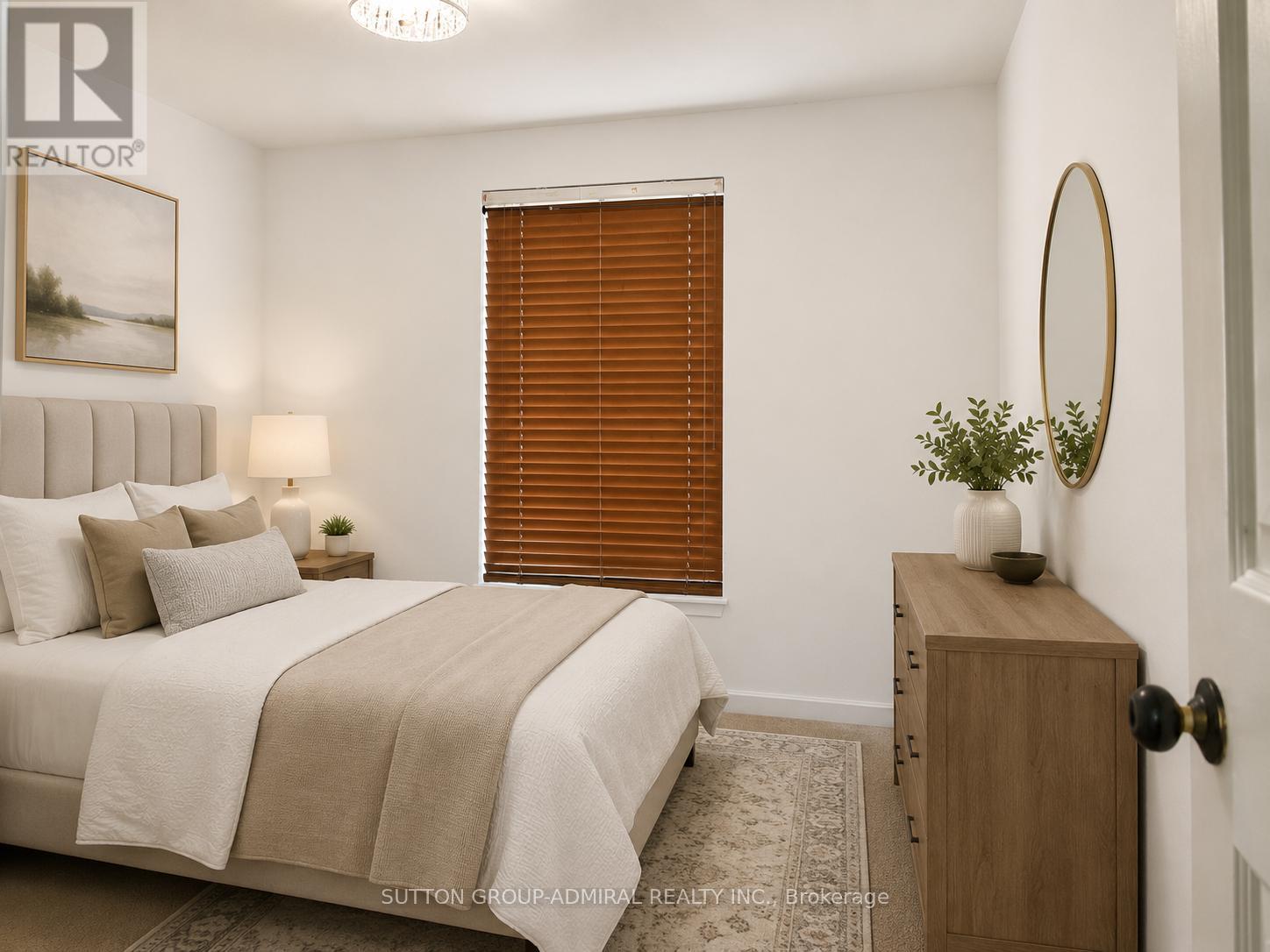 Upper - 177 Logan Avenue, Toronto, Ontario  M4M 2N2 - Photo 4 - E13462052