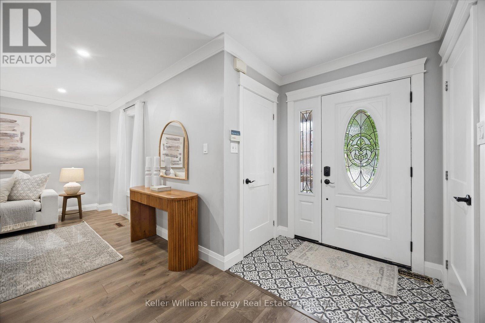 63 Mcbeth Place, Whitby, Ontario  L1M 1E7 - Photo 6 - E13462282