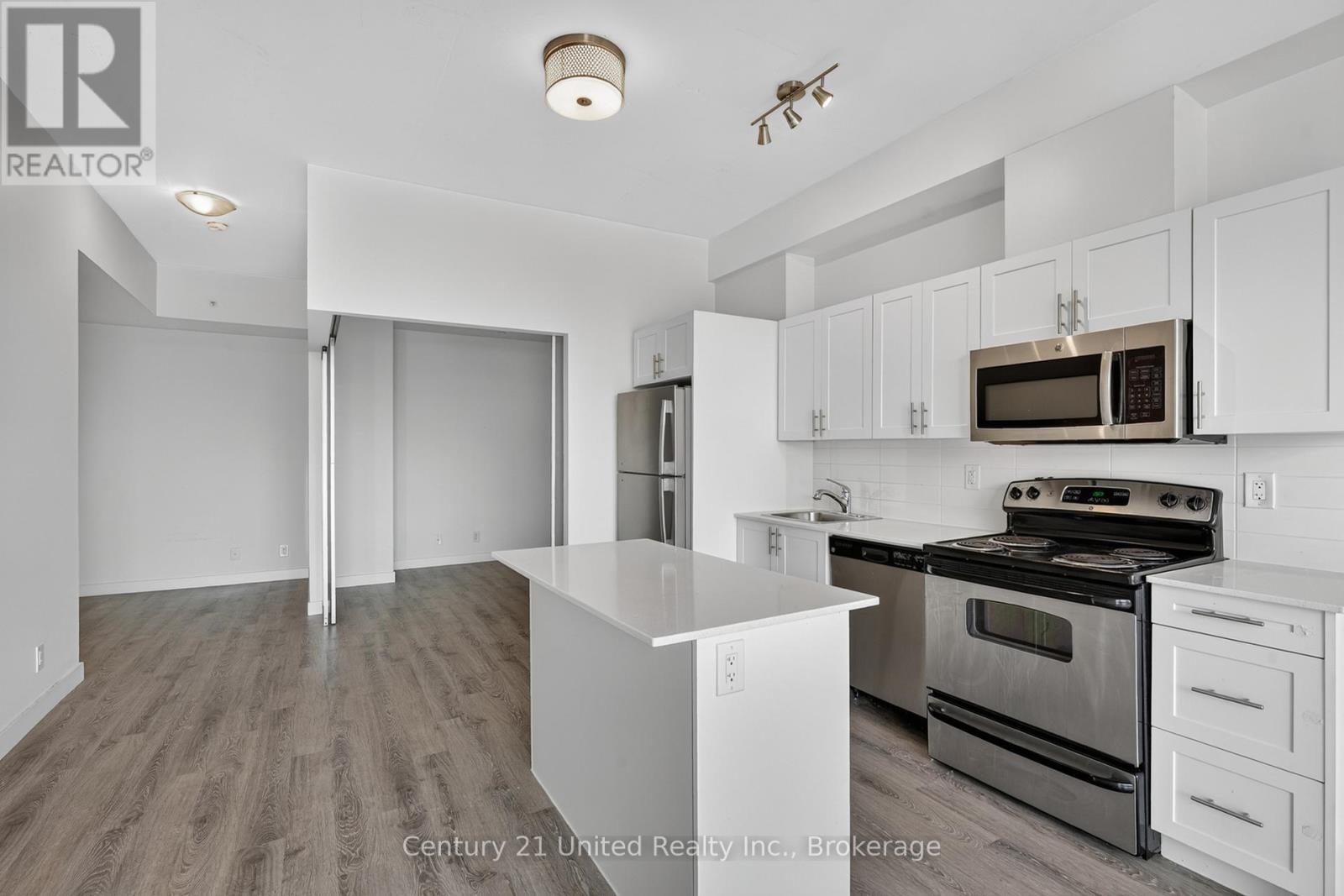 422 - 100 Bond Street E, Oshawa, Ontario  L1G 0B7 - Photo 5 - E13462524
