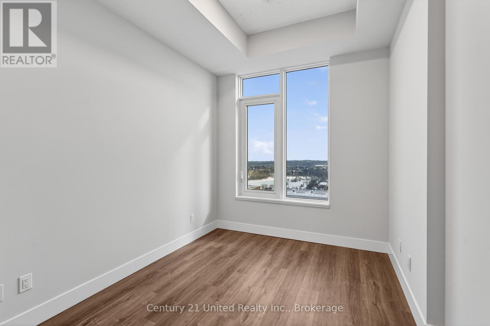 1306 - 80 Bond Street E, Oshawa, Ontario  L1G 0E6 - Photo 6 - E13462546