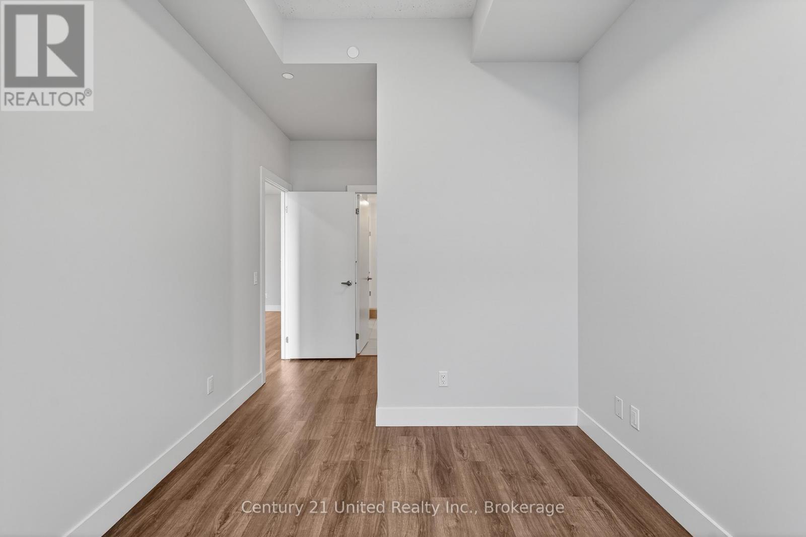 1306 - 80 Bond Street E, Oshawa, Ontario  L1G 0E6 - Photo 7 - E13462546