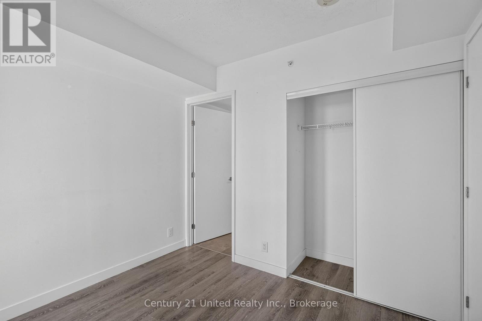 606 - 100 Bond Street E, Oshawa, Ontario  L1G 0B7 - Photo 10 - E13462596