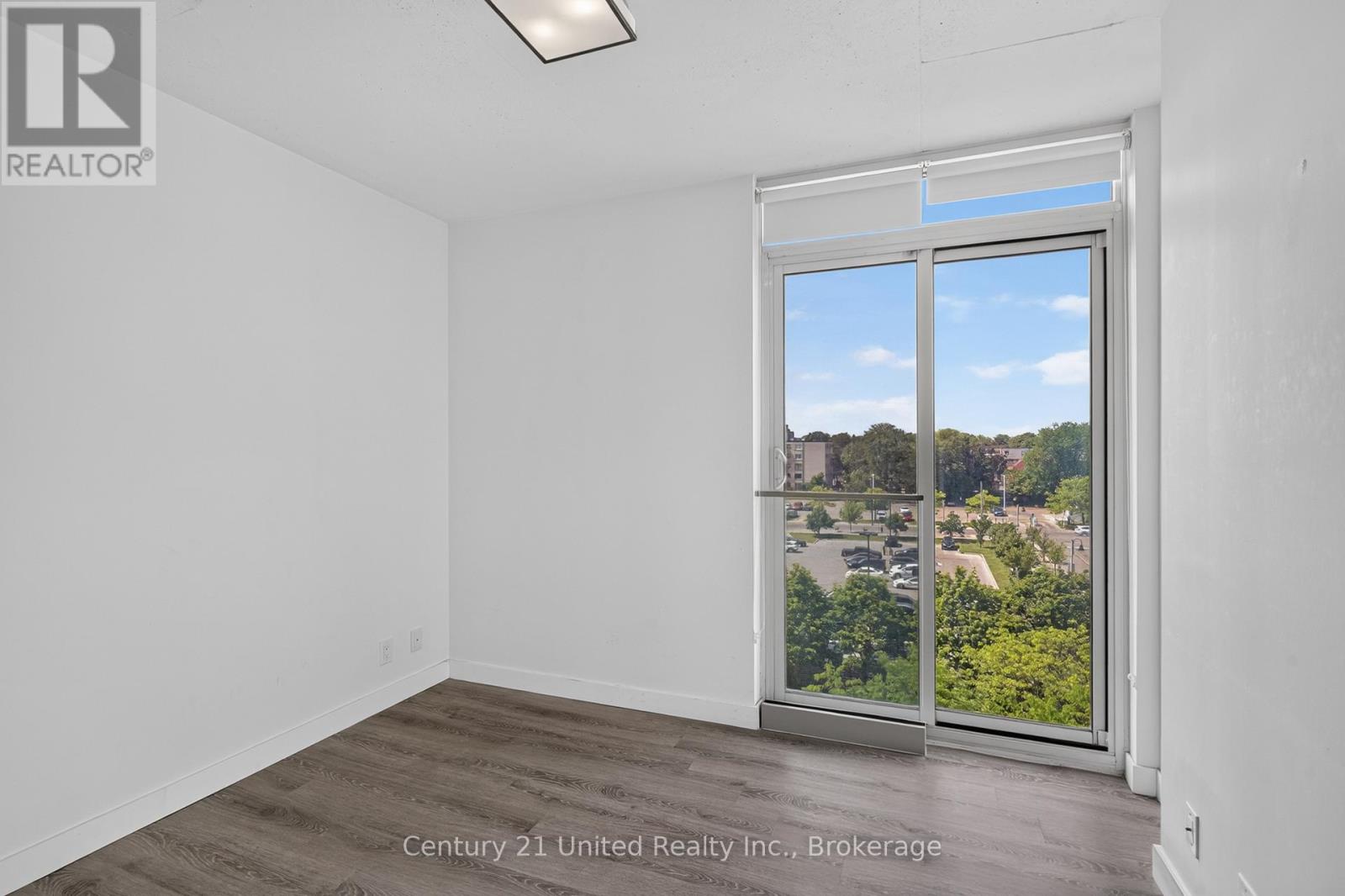 606 - 100 Bond Street E, Oshawa, Ontario  L1G 0B7 - Photo 12 - E13462596