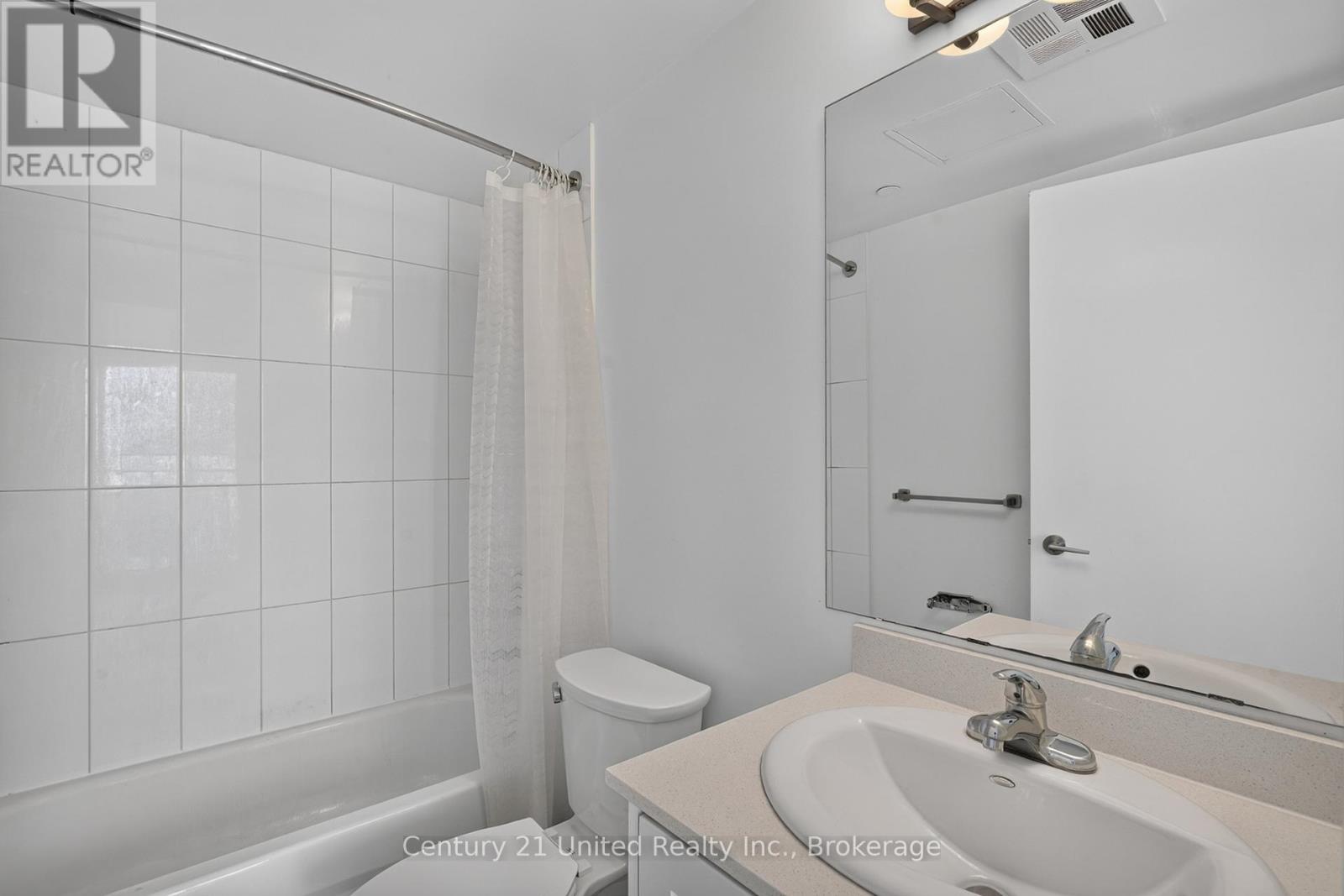 606 - 100 Bond Street E, Oshawa, Ontario  L1G 0B7 - Photo 14 - E13462596