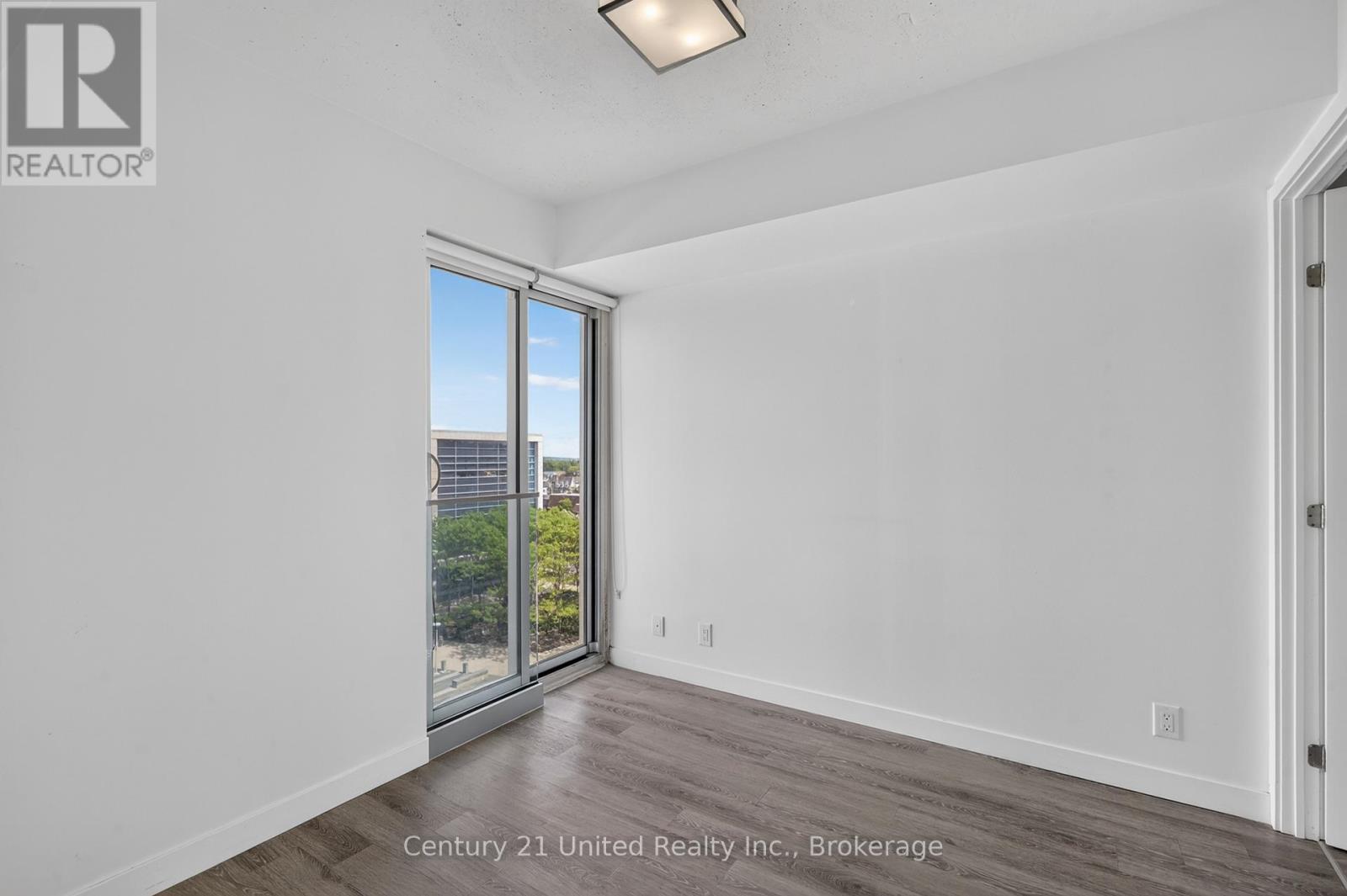 606 - 100 Bond Street E, Oshawa, Ontario  L1G 0B7 - Photo 9 - E13462596