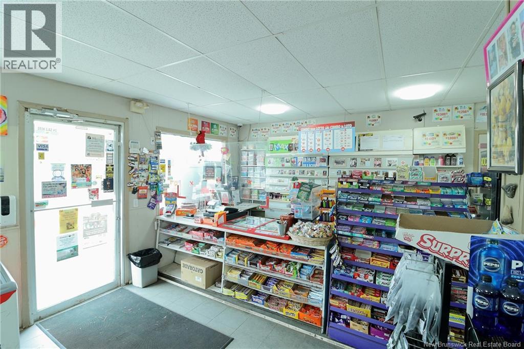 287 Main Street, Minto, New Brunswick  E4B 3R8 - Photo 9 - NB133112