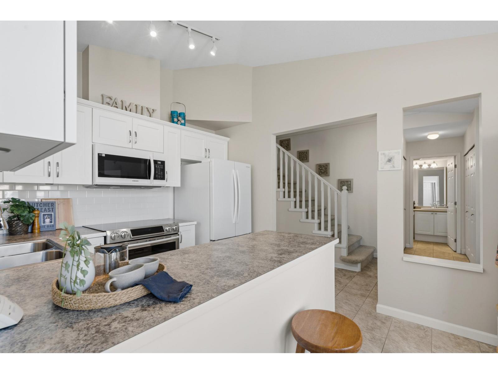 34 9208 208 Street, Langley, British Columbia  V1M 2M9 - Photo 9 - R3136516