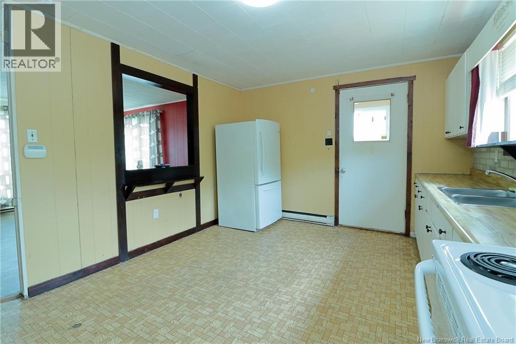 287 Main Street, Minto, New Brunswick  E4B 3R8 - Photo 15 - NB133112