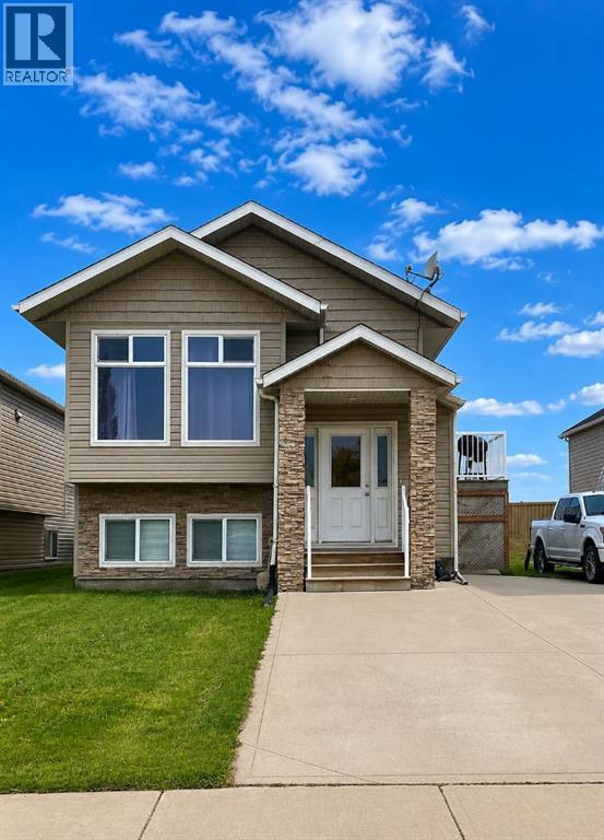 B, 7022 90 Street, Grande Prairie, Alberta  T8X 0C1 - Photo 1 - A2315363