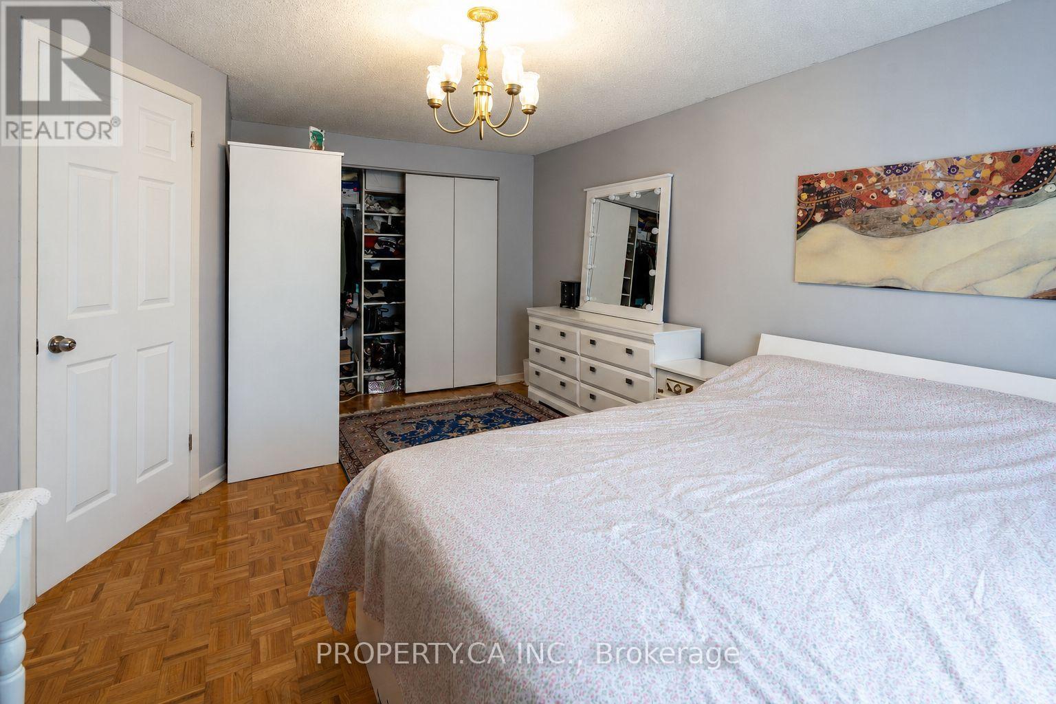 1 - 209 Castle Rock Drive, Richmond Hill, Ontario  L4C 5M2 - Photo 16 - N13462074