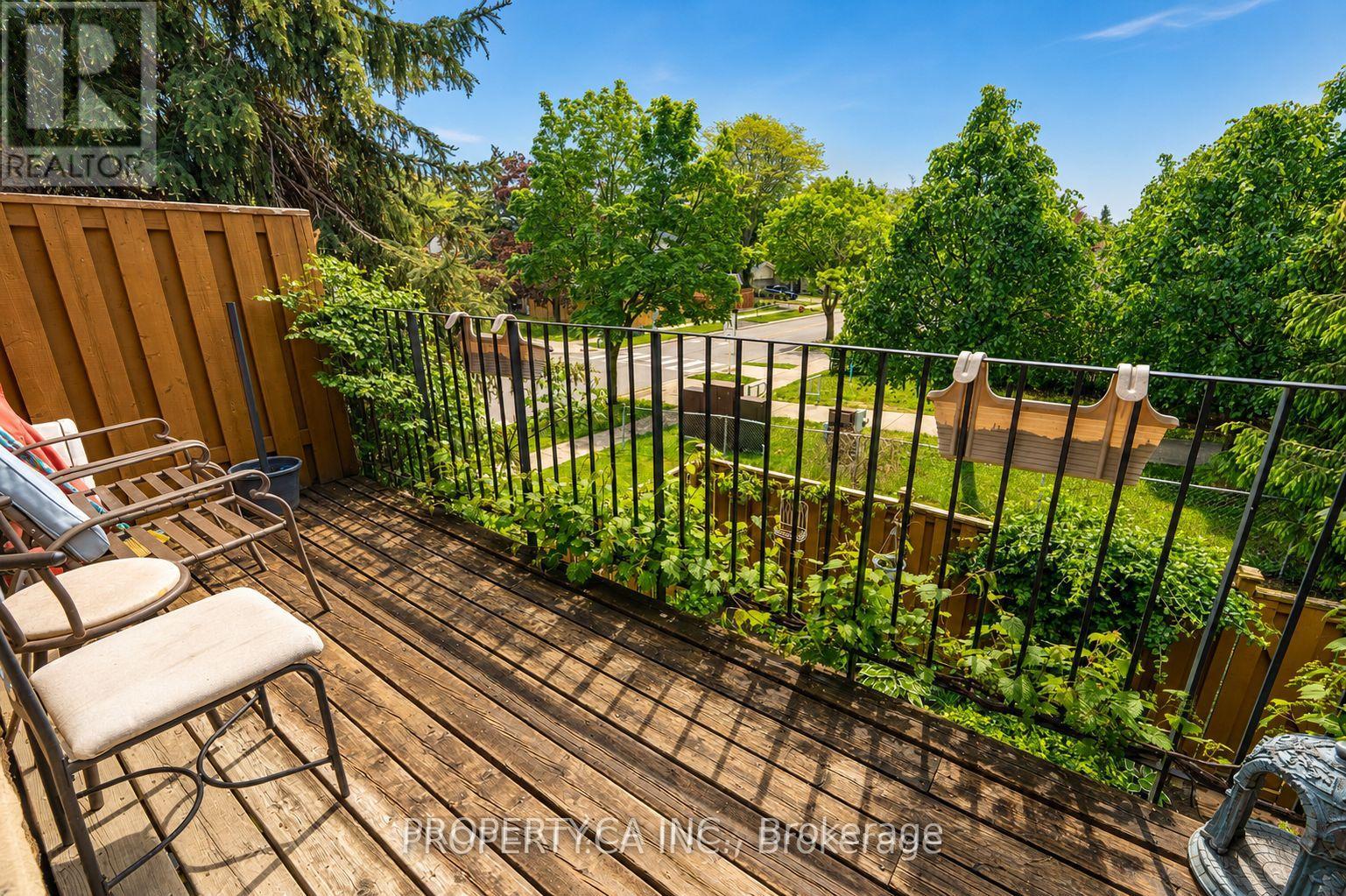 1 - 209 Castle Rock Drive, Richmond Hill, Ontario  L4C 5M2 - Photo 25 - N13462074