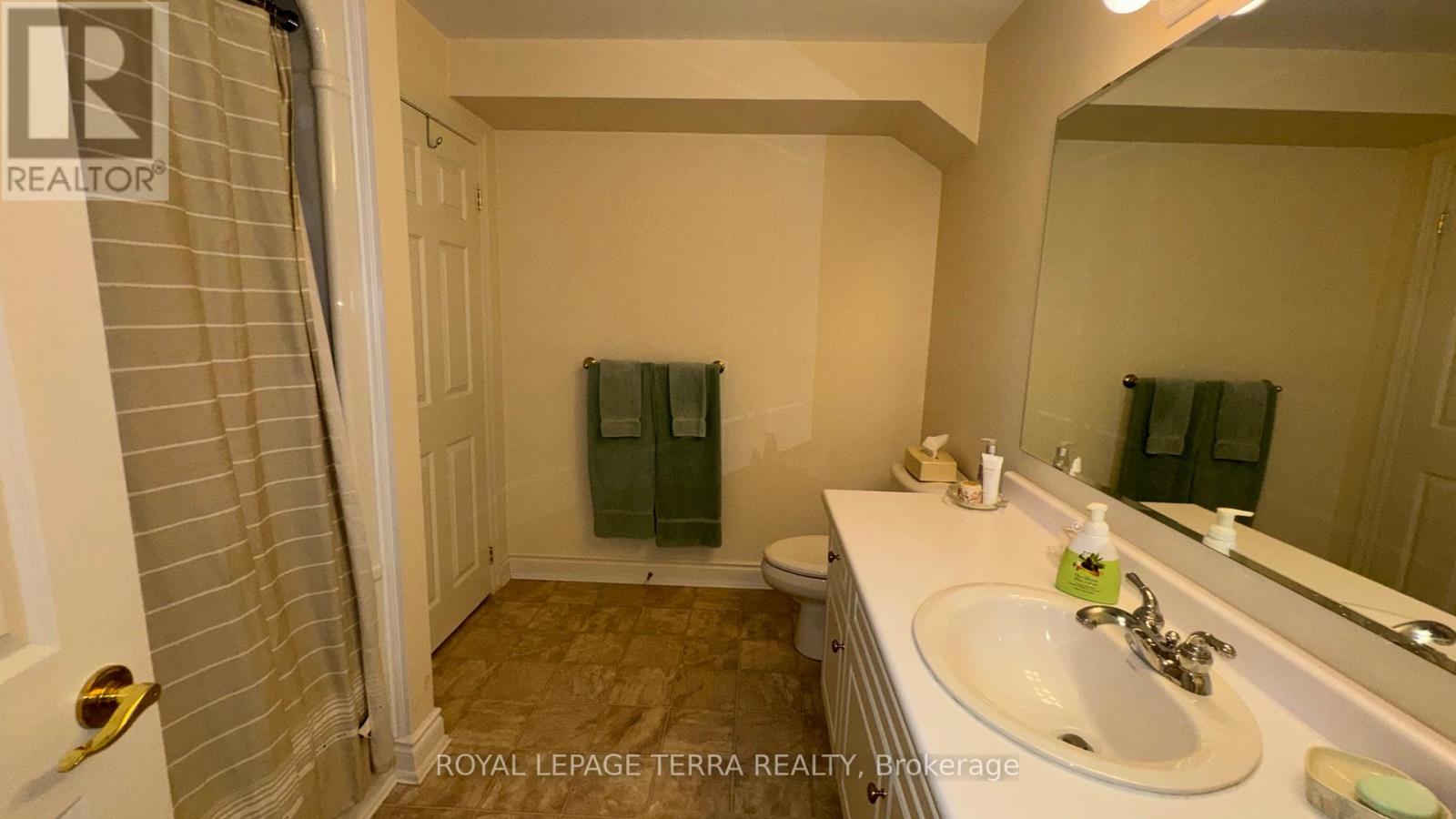 13 Montebello Terrace, New Tecumseth, Ontario  L9R 2H4 - Photo 24 - N13462126