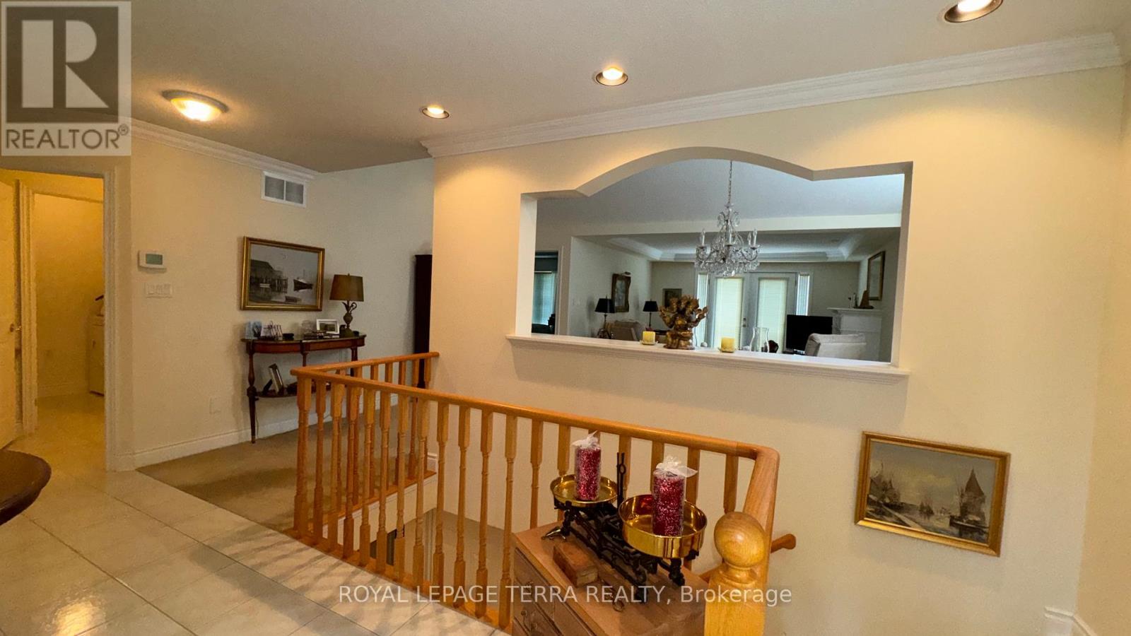 13 Montebello Terrace, New Tecumseth, Ontario  L9R 2H4 - Photo 6 - N13462126