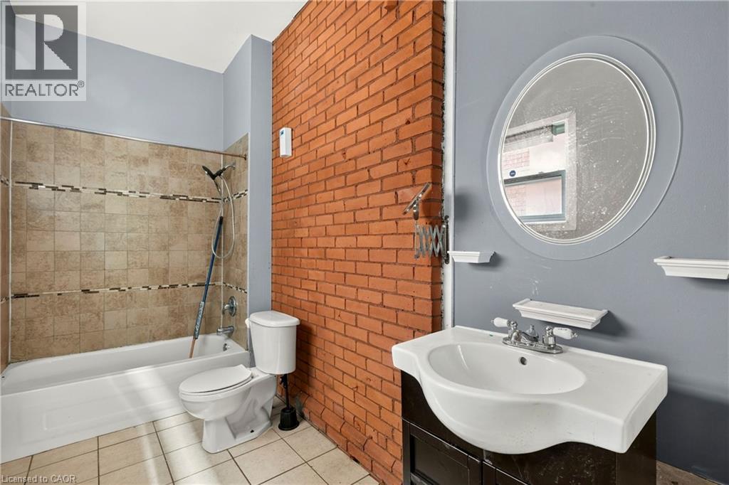 86 Sherman Avenue N, Hamilton, Ontario  L8L 6M4 - Photo 17 - 40840784