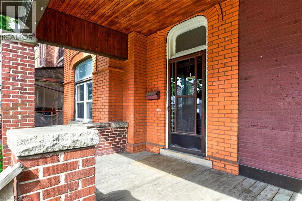 86 Sherman Avenue N, Hamilton, Ontario  L8L 6M4 - Photo 4 - 40840784