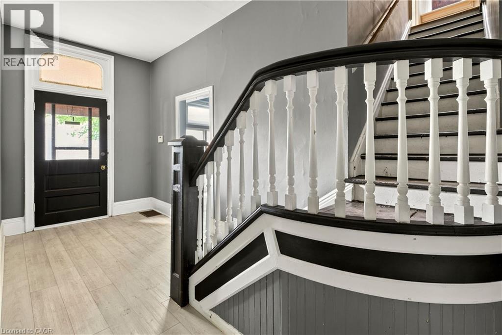 86 Sherman Avenue N, Hamilton, Ontario  L8L 6M4 - Photo 5 - 40840784