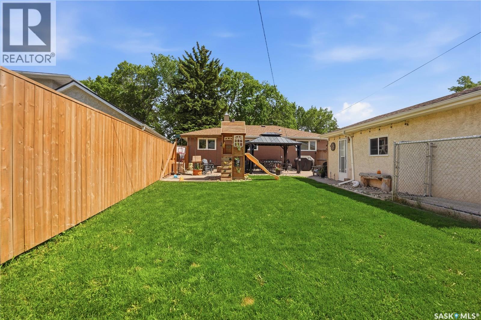 38 Ellison Crescent, Regina, Saskatchewan  S4R 4V5 - Photo 45 - SK039844
