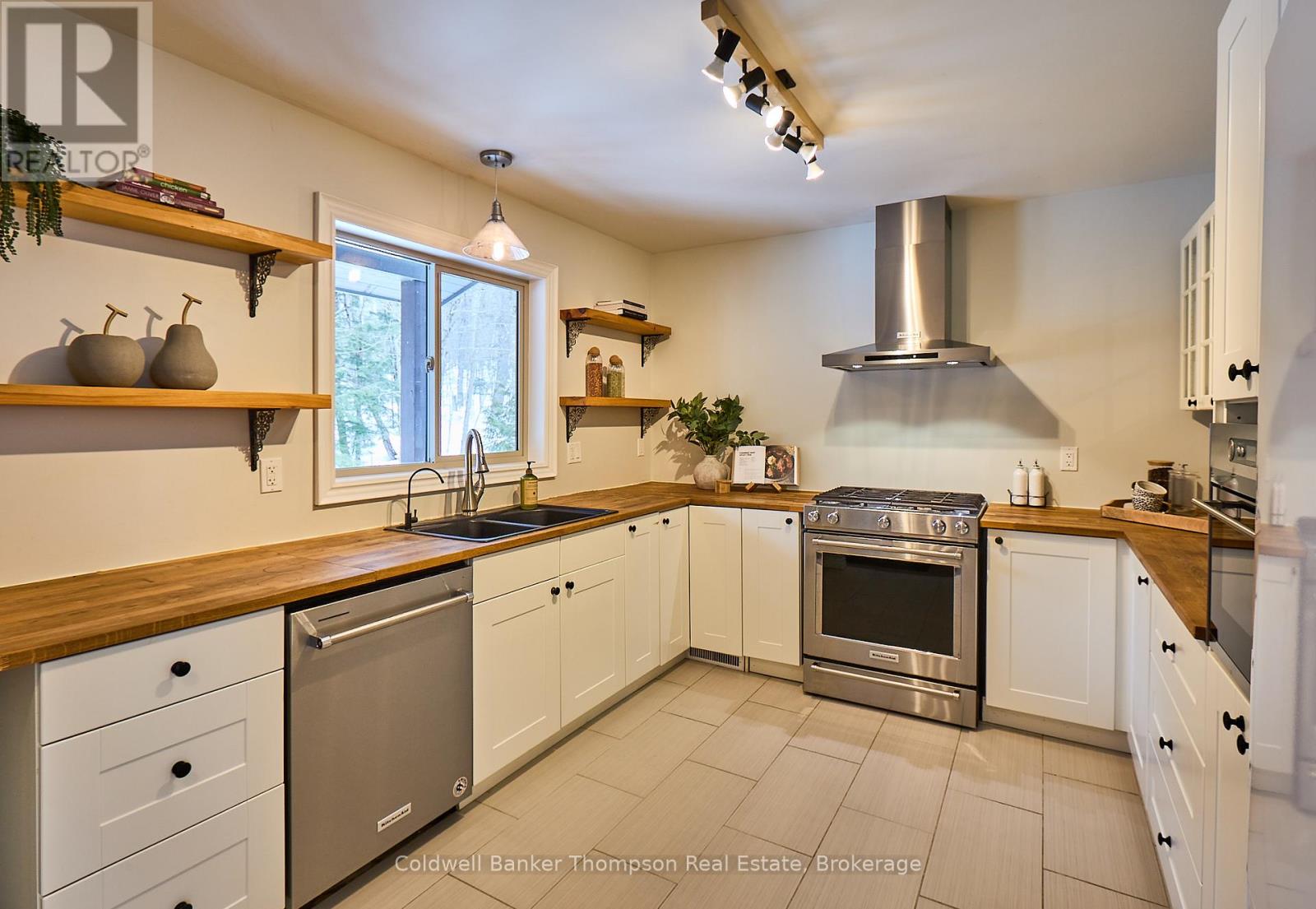 299 Pine Ridge Road, Huntsville, Ontario  P1H 1J3 - Photo 6 - X13462270