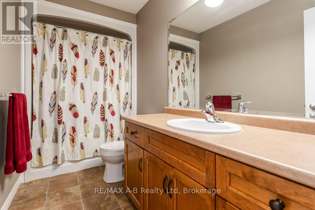 44 Brown Street, Stratford, Ontario  N5A 0B8 - Photo 25 - X13462562