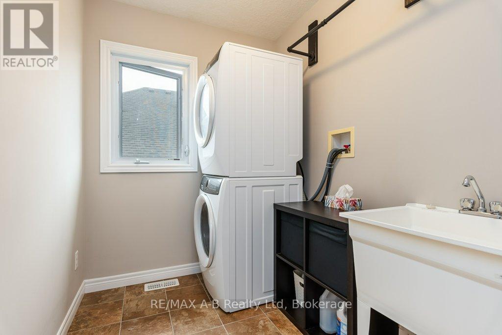 44 Brown Street, Stratford, Ontario  N5A 0B8 - Photo 26 - X13462562