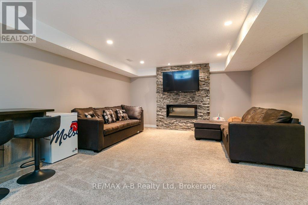 44 Brown Street, Stratford, Ontario  N5A 0B8 - Photo 31 - X13462562