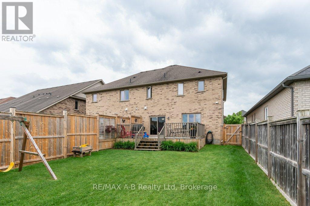 44 Brown Street, Stratford, Ontario  N5A 0B8 - Photo 38 - X13462562