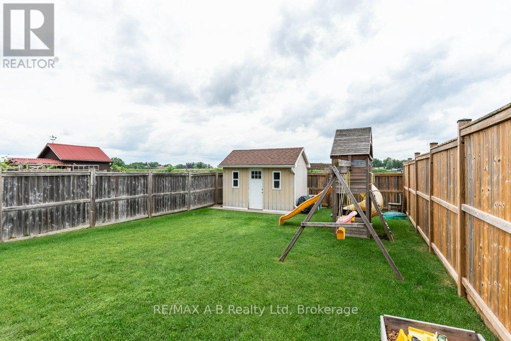 44 Brown Street, Stratford, Ontario  N5A 0B8 - Photo 42 - X13462562