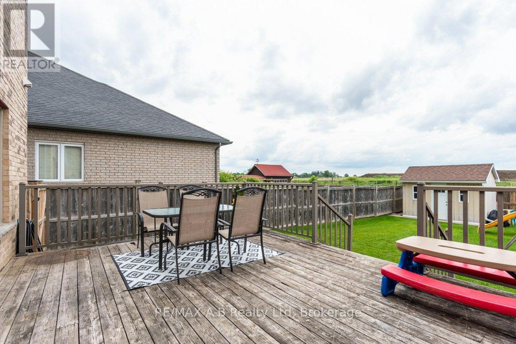 44 Brown Street, Stratford, Ontario  N5A 0B8 - Photo 43 - X13462562