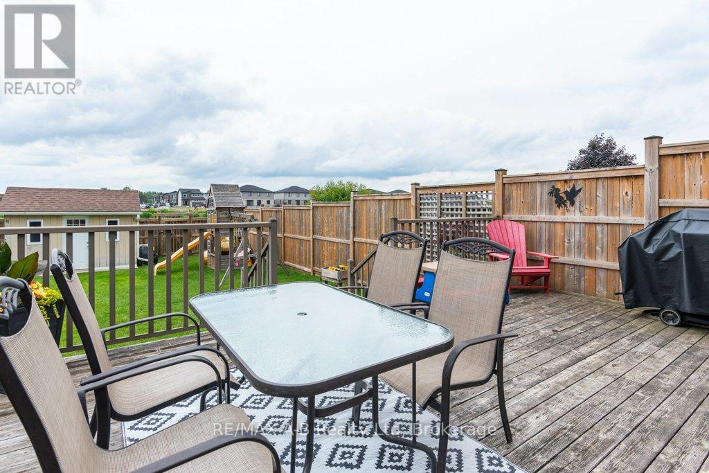 44 Brown Street, Stratford, Ontario  N5A 0B8 - Photo 45 - X13462562