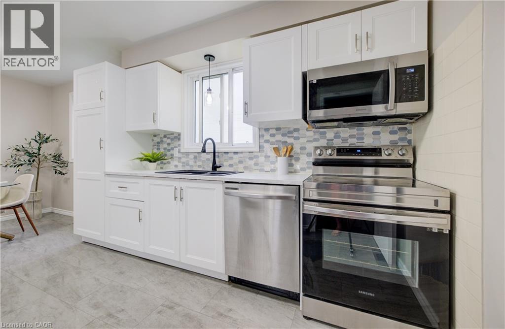 147 Moffat Drive, Cambridge, Ontario  N1R 6C1 - Photo 13 - 40836014