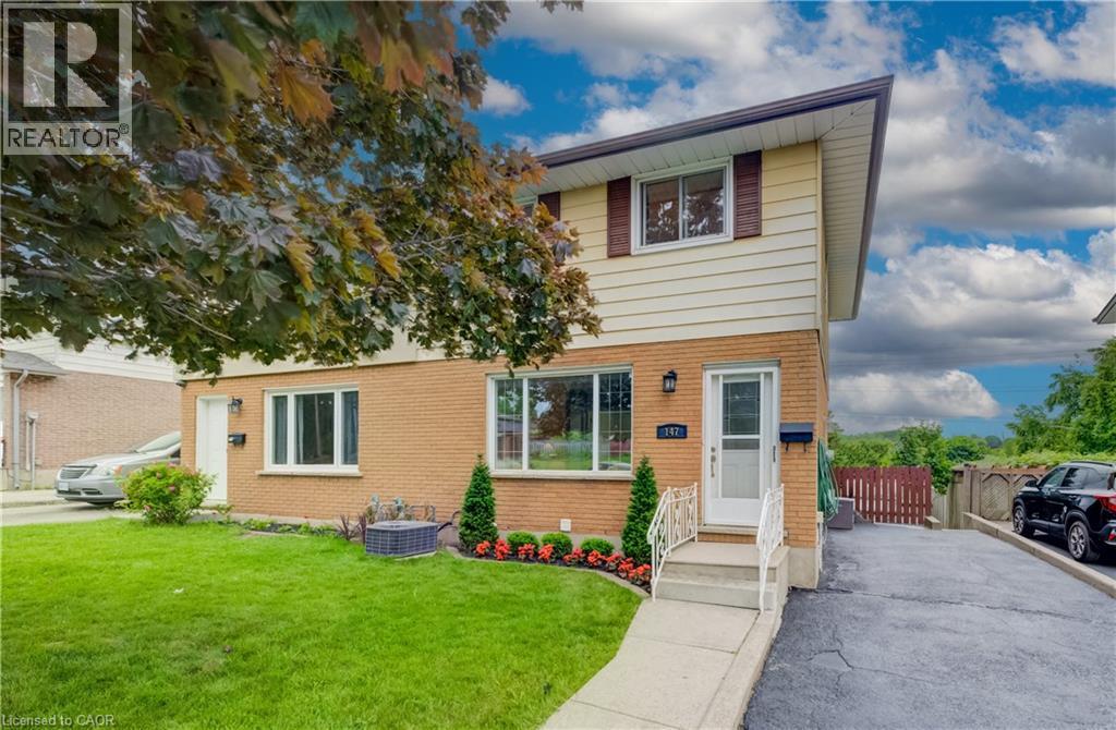 147 Moffat Drive, Cambridge, Ontario  N1R 6C1 - Photo 2 - 40836014