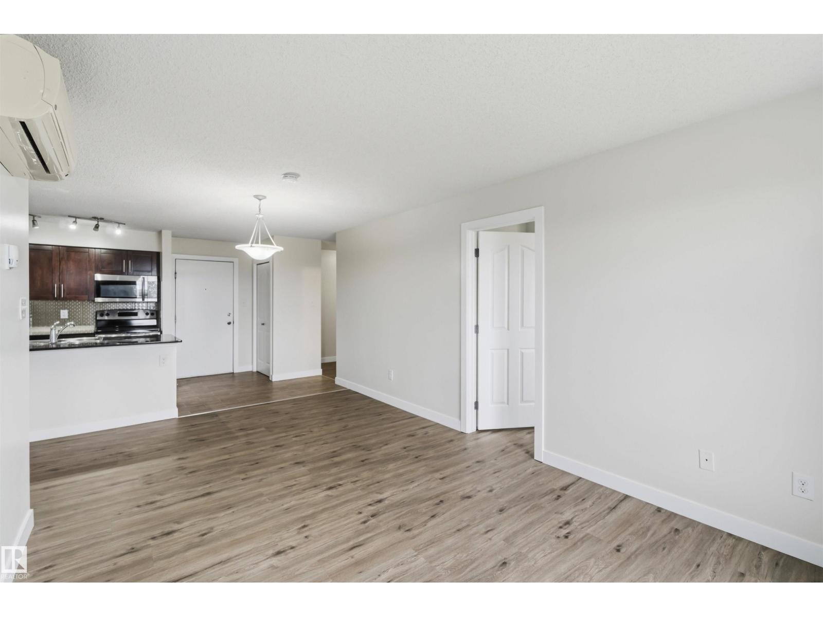 #403 270 Mcconachie Dr NW, Edmonton, Alberta  T5Z 0L2 - Photo 13 - E4494363