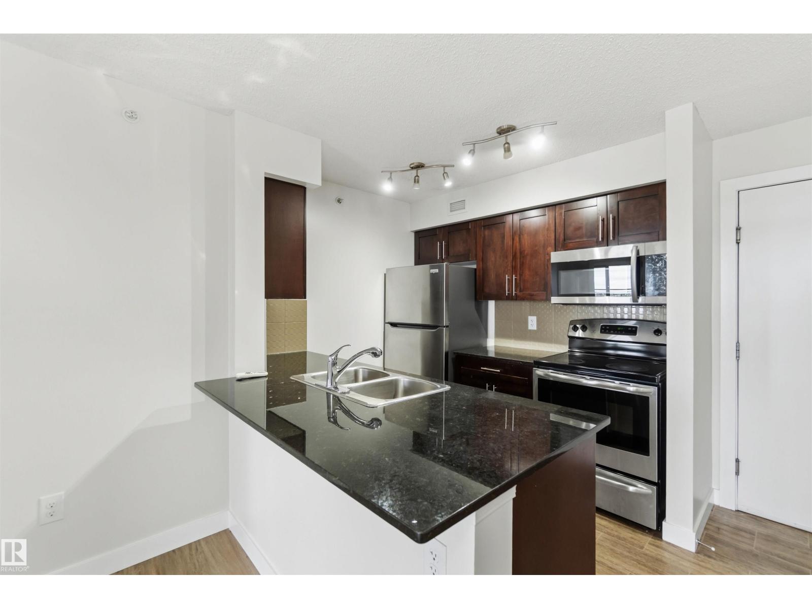 #403 270 Mcconachie Dr NW, Edmonton, Alberta  T5Z 0L2 - Photo 8 - E4494363
