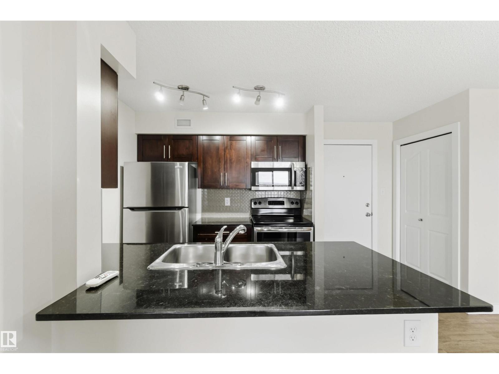 #403 270 Mcconachie Dr NW, Edmonton, Alberta  T5Z 0L2 - Photo 9 - E4494363