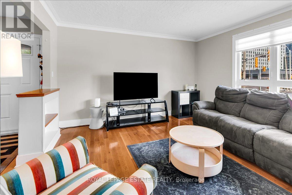 4037 Bloor Street W, Toronto, Ontario  M9B 1M4 - Photo 10 - W13462056
