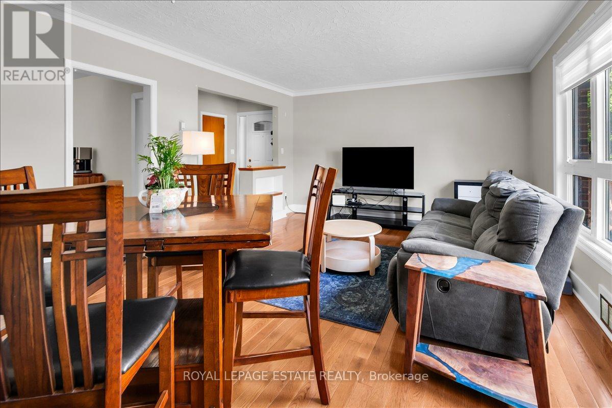4037 Bloor Street W, Toronto, Ontario  M9B 1M4 - Photo 12 - W13462056