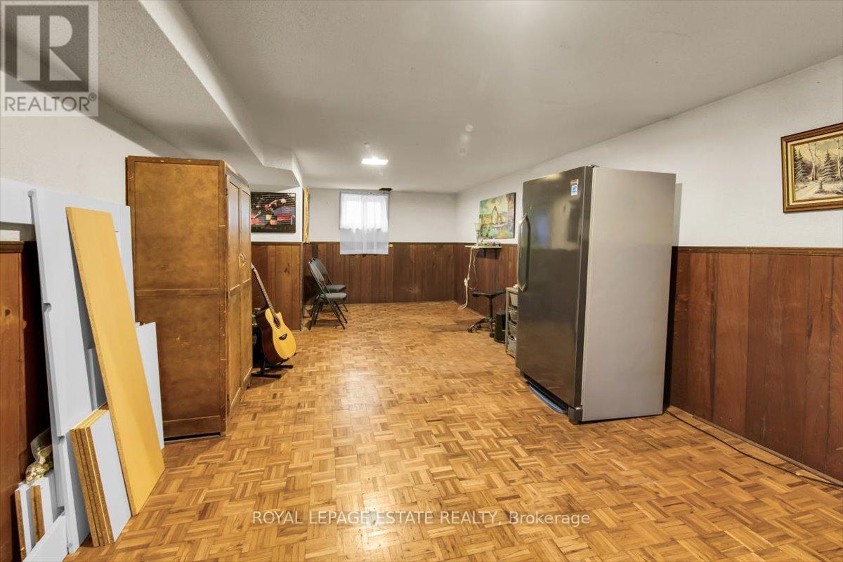 4037 Bloor Street W, Toronto, Ontario  M9B 1M4 - Photo 32 - W13462056