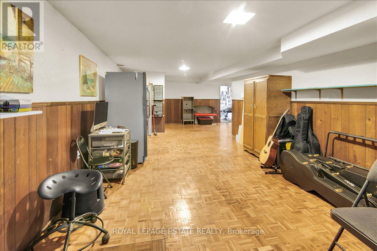 4037 Bloor Street W, Toronto, Ontario  M9B 1M4 - Photo 33 - W13462056