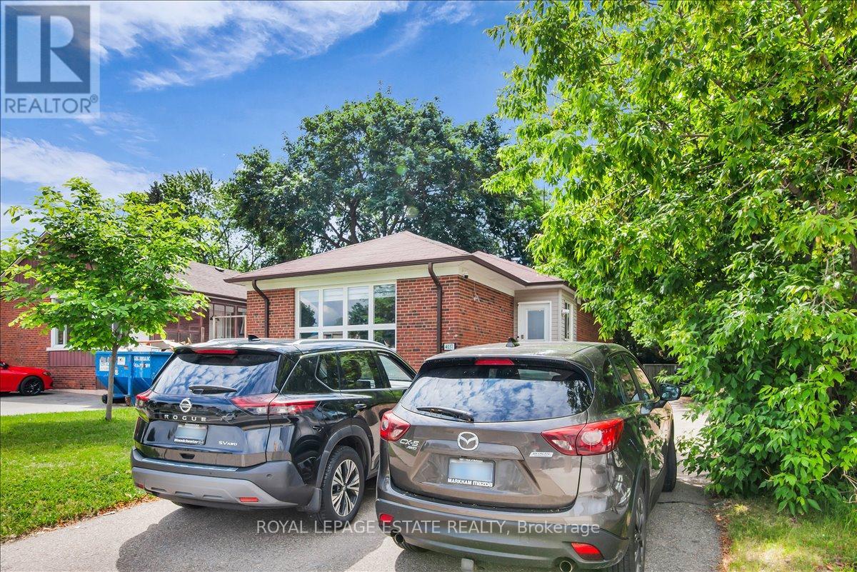 4037 Bloor Street W, Toronto, Ontario  M9B 1M4 - Photo 4 - W13462056