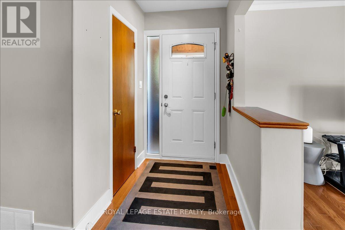 4037 Bloor Street W, Toronto, Ontario  M9B 1M4 - Photo 6 - W13462056