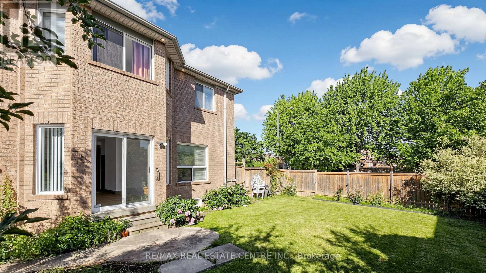 5973 Summerside Drive, Mississauga, Ontario  L5M 6K8 - Photo 42 - W13462078