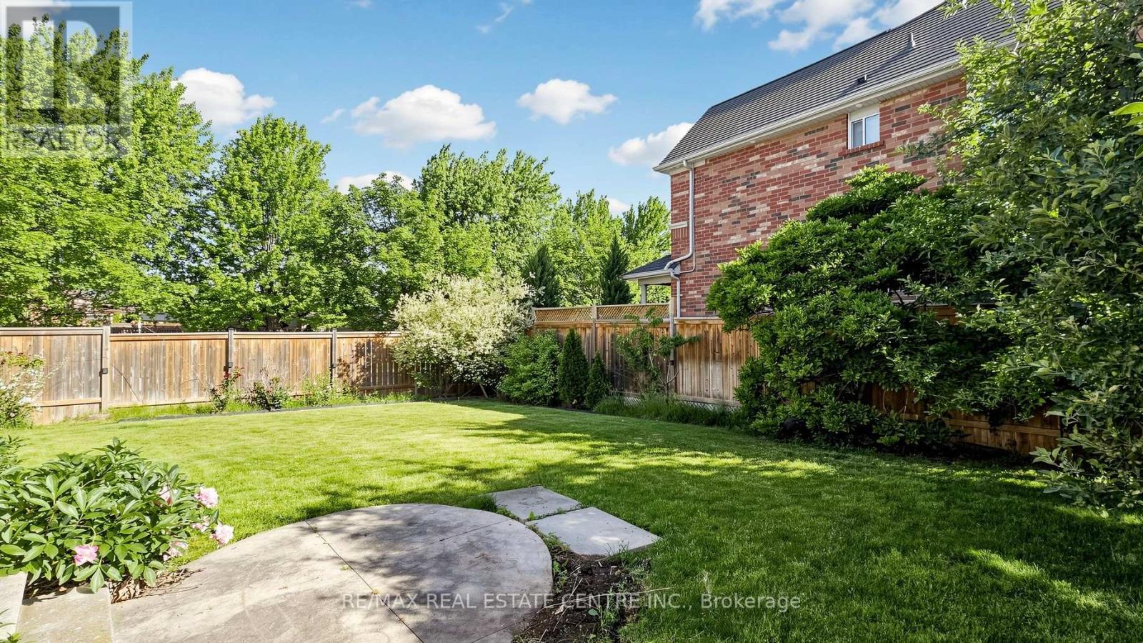 5973 Summerside Drive, Mississauga, Ontario  L5M 6K8 - Photo 45 - W13462078