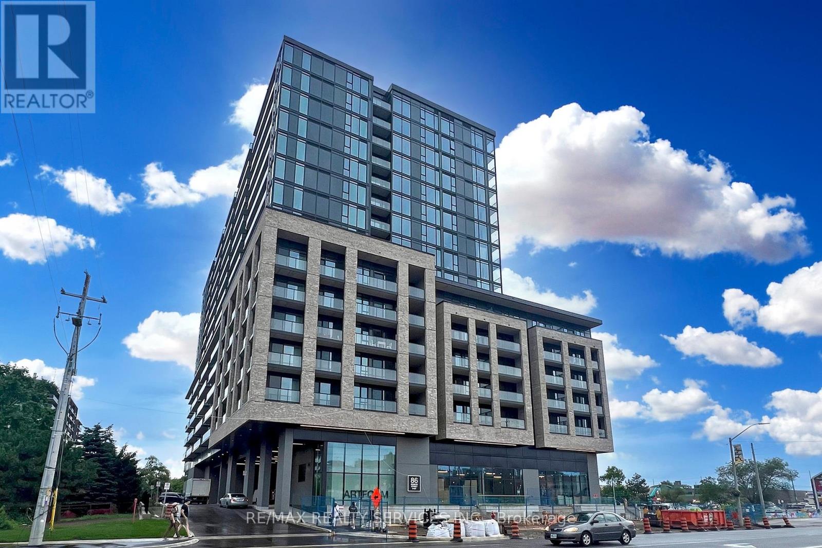 1320 - 86 Dundas Street E, Mississauga, Ontario  L5A 0B1 - Photo 1 - W13462132