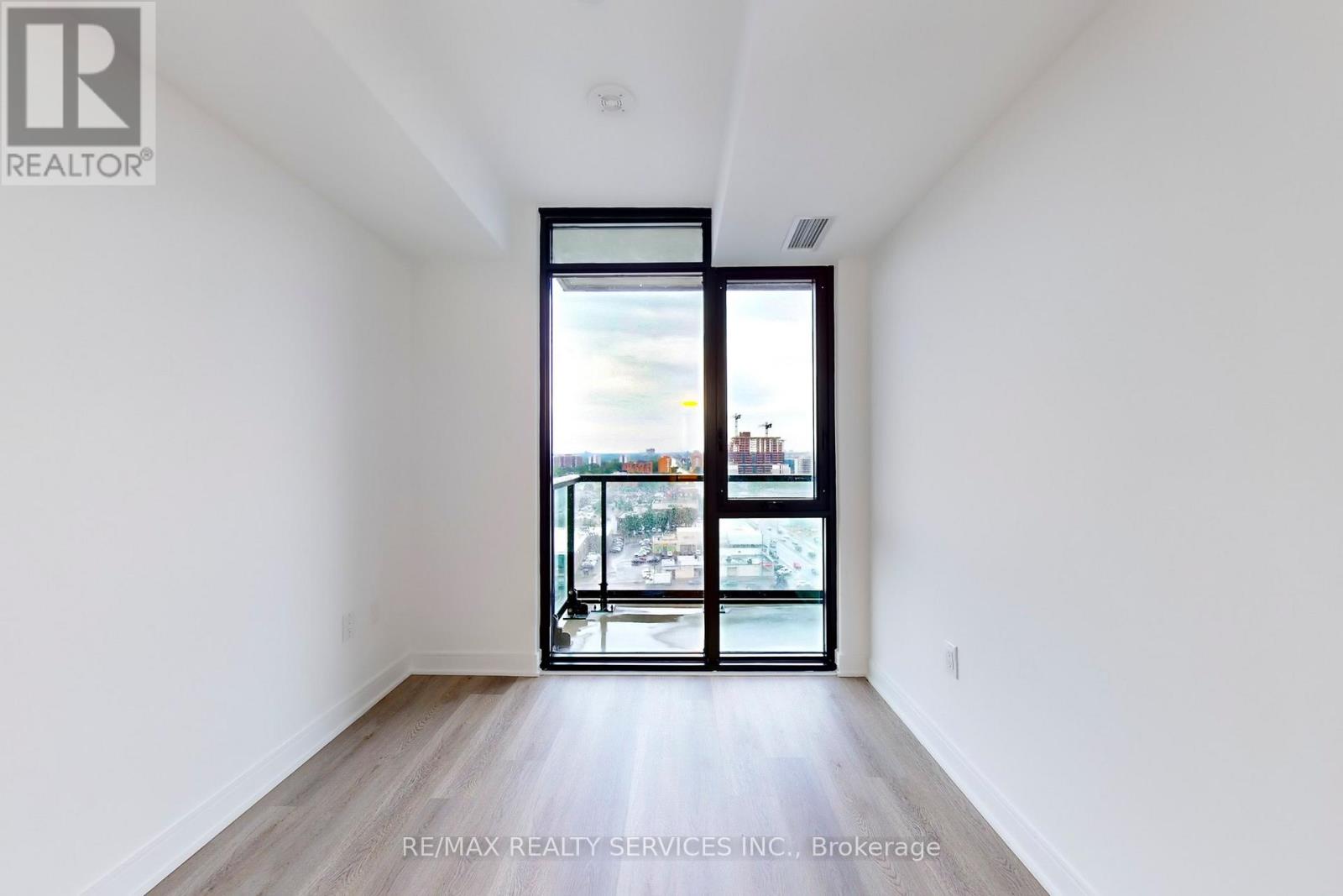 1320 - 86 Dundas Street E, Mississauga, Ontario  L5A 0B1 - Photo 15 - W13462132
