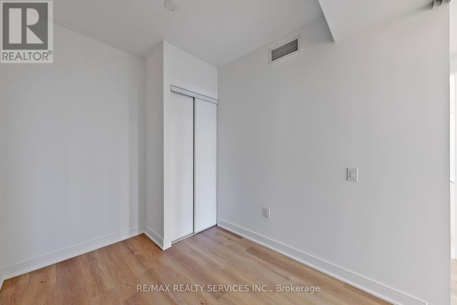 1320 - 86 Dundas Street E, Mississauga, Ontario  L5A 0B1 - Photo 19 - W13462132